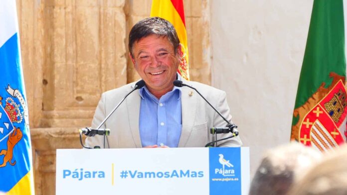 Pedro Armas apuestan por mejorar el Hotel Escuela de Pájara en beneficio de los jóvenes del municipio.
