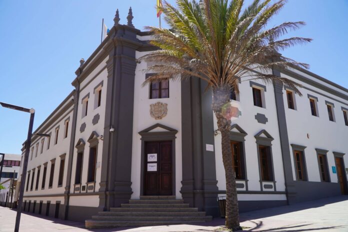 El Cabildo amplía el crédito de las subvenciones para las instalaciones de autoconsumo en viviendas