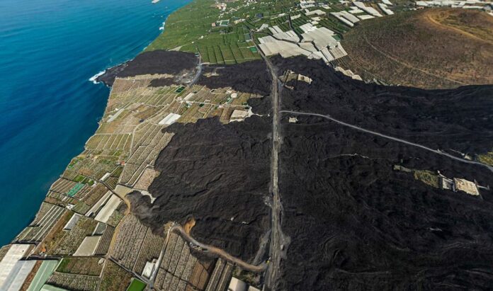 La Asociación Social Volcán Cumbre Vieja urge al nuevo Gobierno canario a aprobar los decretos ley para la reconstrucción residencial y agrícola ya consensuados