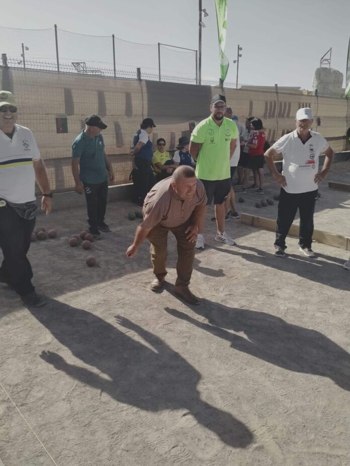 El éxito del II Torneo de Bola Canaria estrecha lazos entre equipos majoreros y conejeros