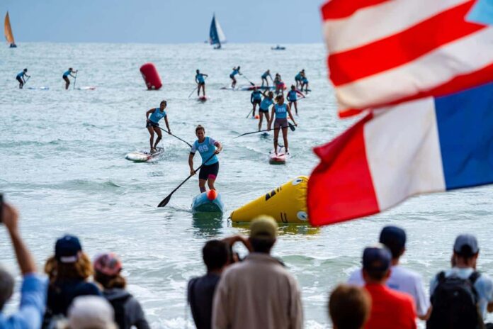 Esperanza Barreras, vecina del municipio de La Oliva, conquista el doble oro mundial en Stand Up Paddle