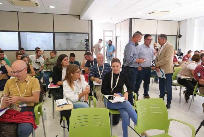 Las jornadas de fomento de la economía circular abordan la conservación de hábitats y la producción sostenible de forraje en Fuerteventura
